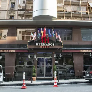 Hermanos Hotell